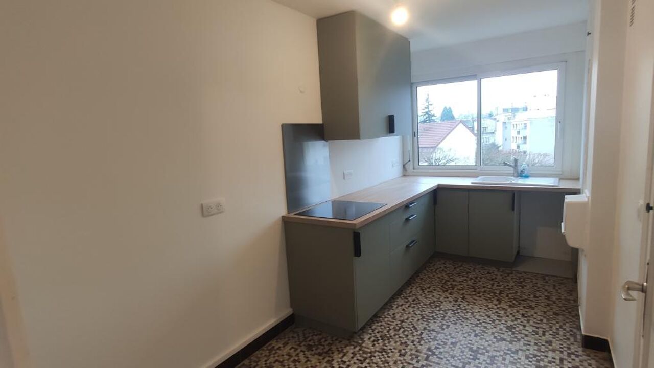 appartement 2 pièces 56 m2 à louer à Versailles (78000)