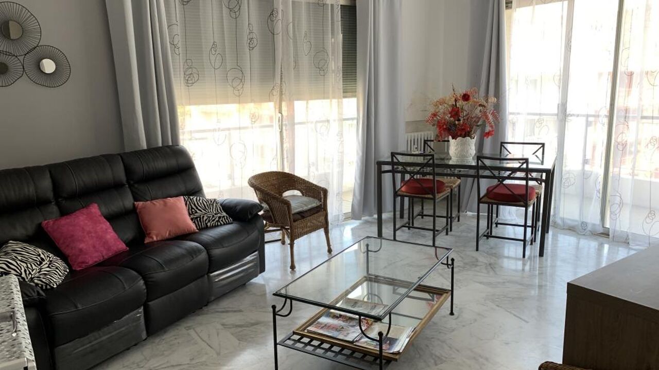 appartement 3 pièces 70 m2 à louer à Nice (06000)