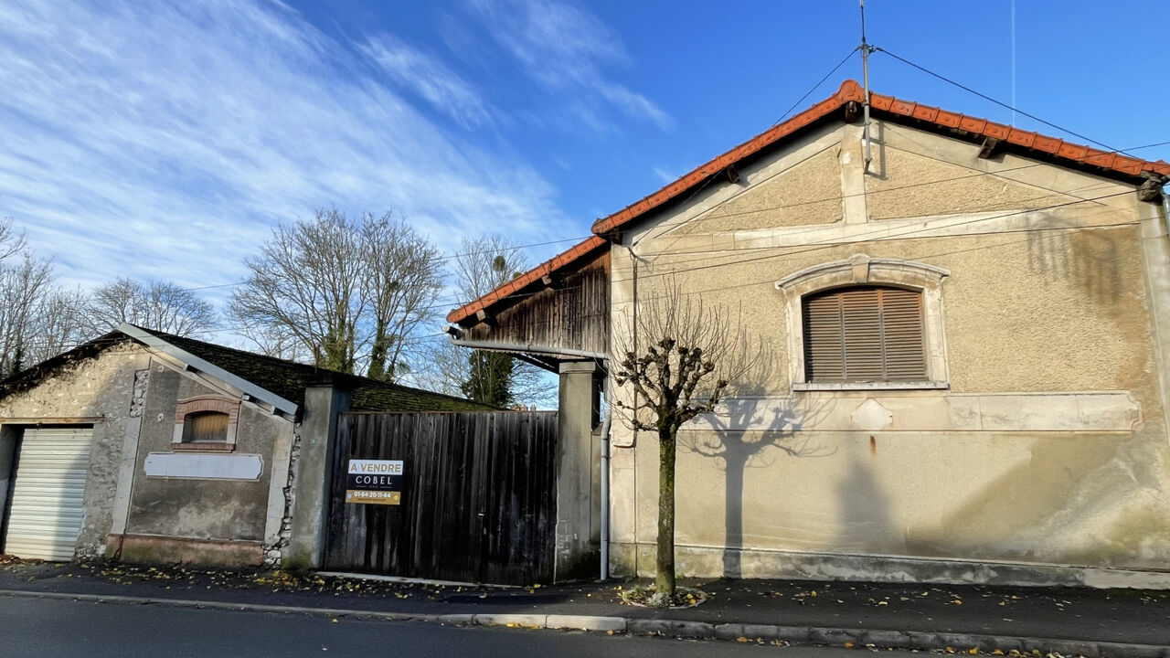 terrain  pièces 1701 m2 à vendre à La Ferté-Gaucher (77320)