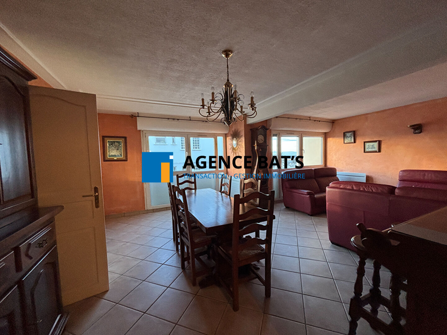 Photo Appartement 4-5 pièce(s) 96 m2 image 3/4