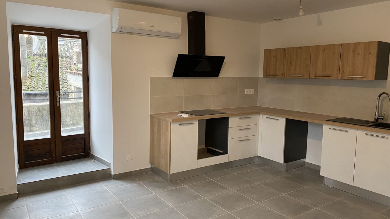 appartement 5 pièces 69 m2 à louer à Les Vans (07140)