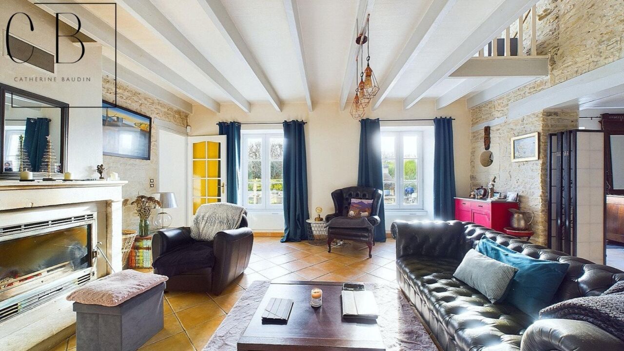 maison 5 pièces 160 m2 à vendre à Saint-Jean-de-Liversay (17170)