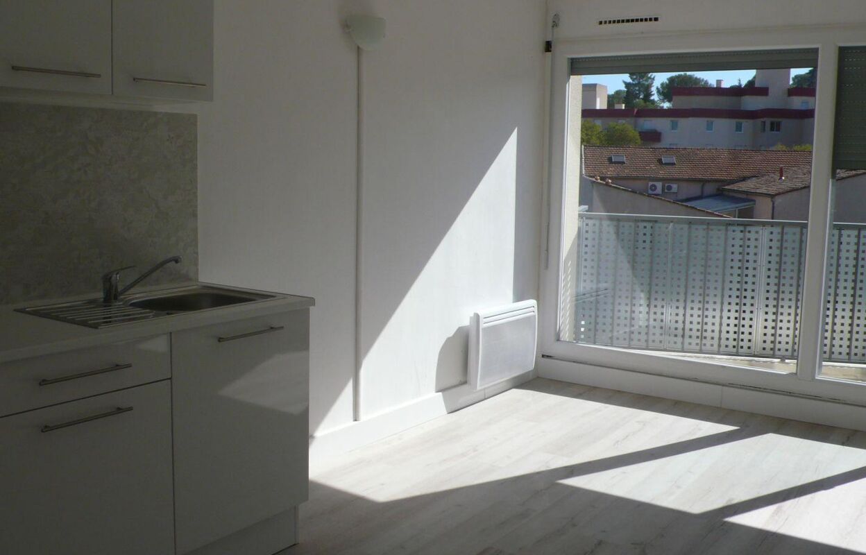 appartement 1 pièces 35 m2 à louer à Nîmes (30900)