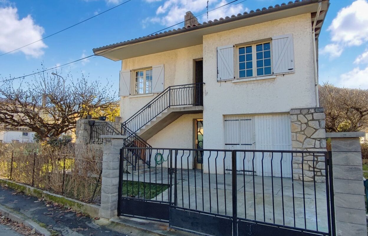 maison 8 pièces 180 m2 à vendre à Foix (09000)