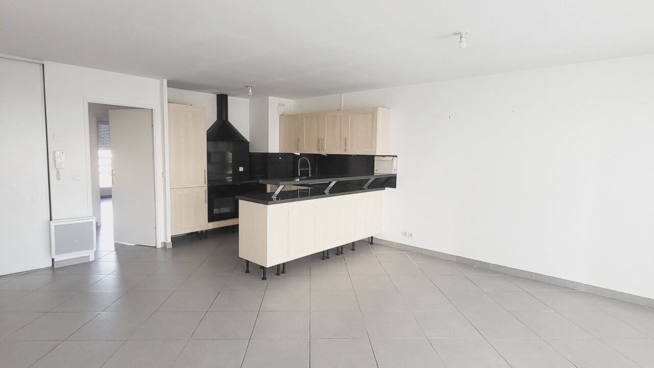 appartement 3 pièces 70 m2 à louer à Athis-Mons (91200)