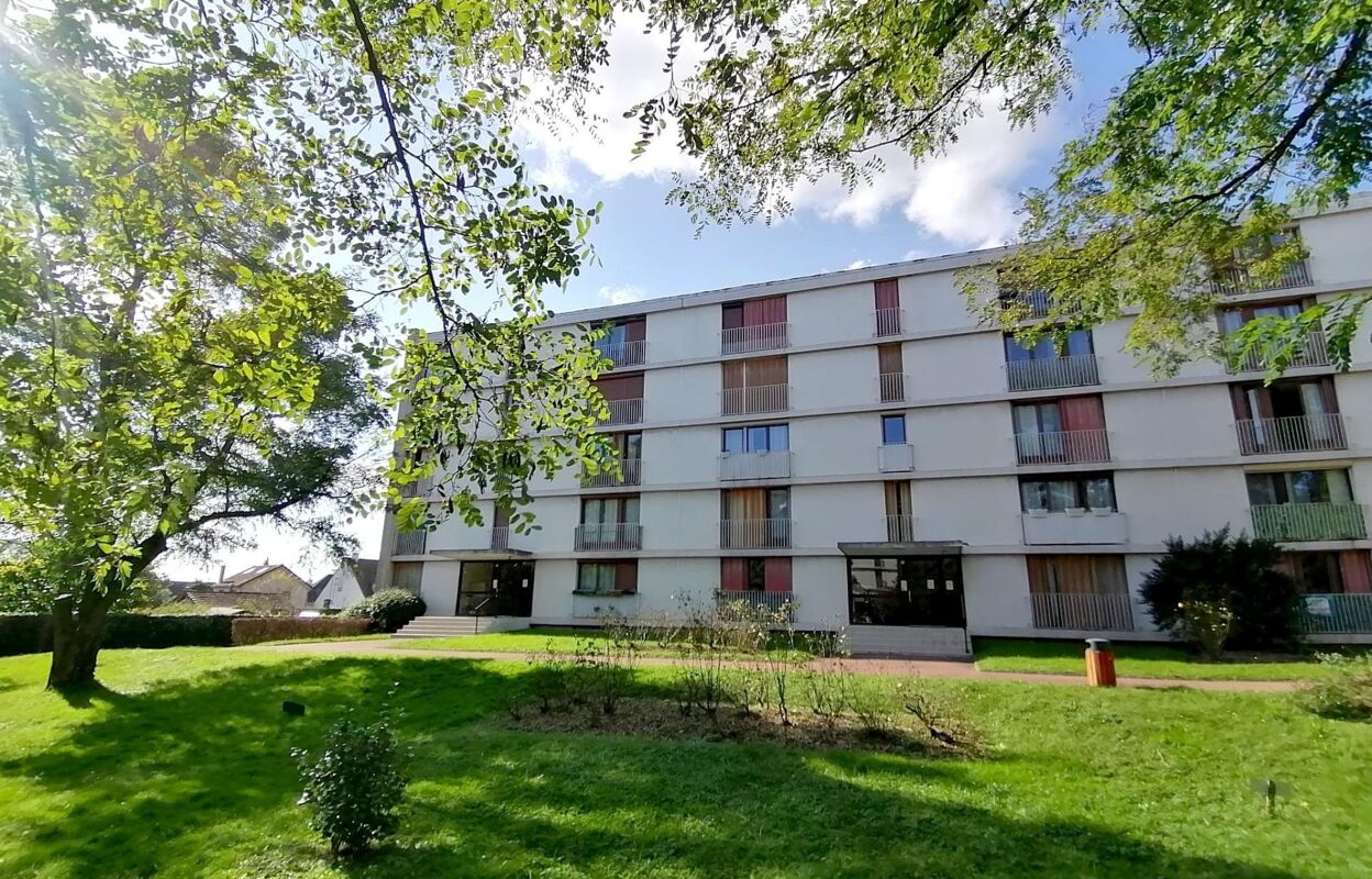 appartement 4 pièces 66 m2 à vendre à Rungis (94150)