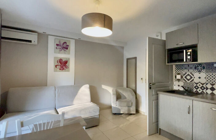 Appartement de 47.18m2 en vente à Remoulins — photo 2