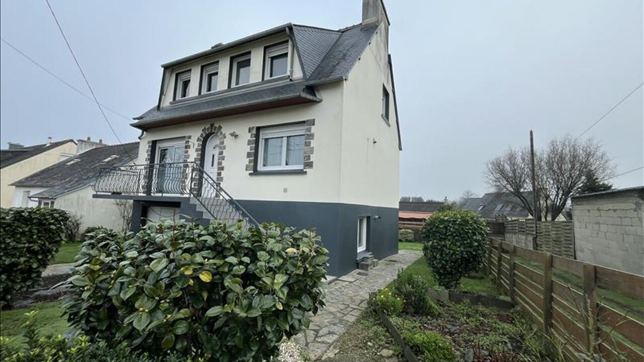 maison 7 pièces 140 m2 à vendre à Saint-Ségal (29590)