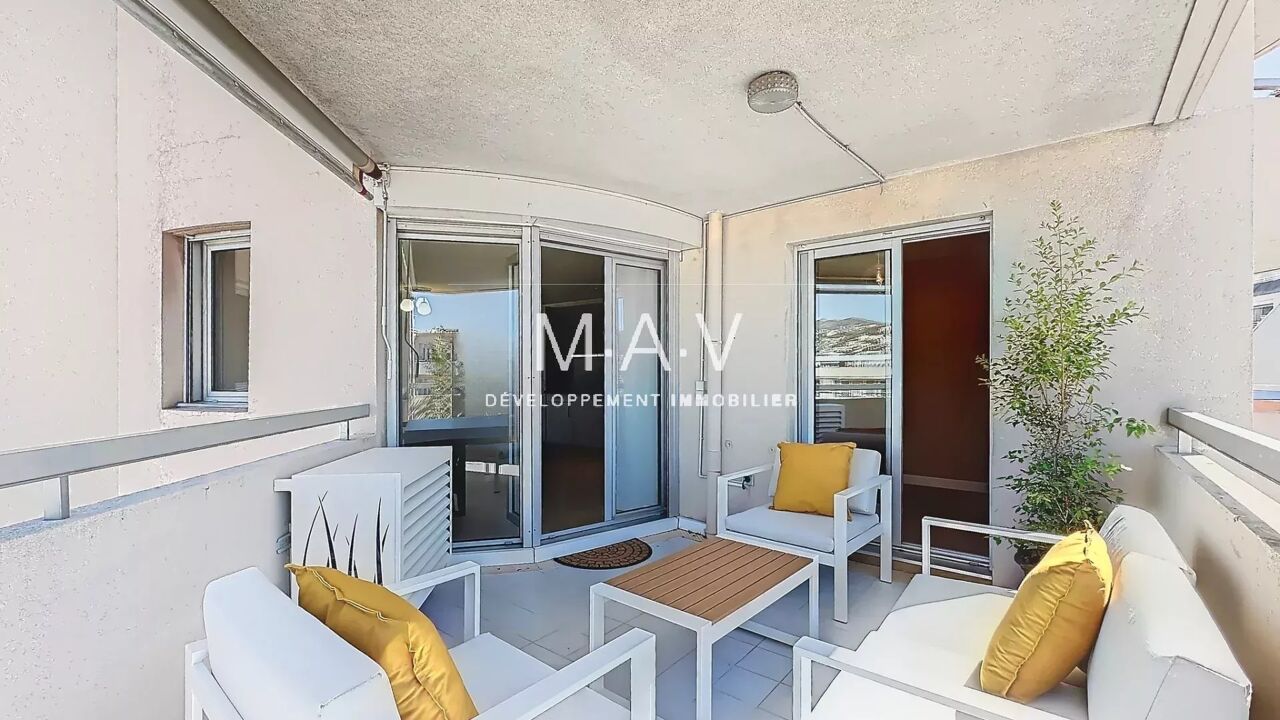 appartement 5 pièces 94 m2 à vendre à Nice (06300)