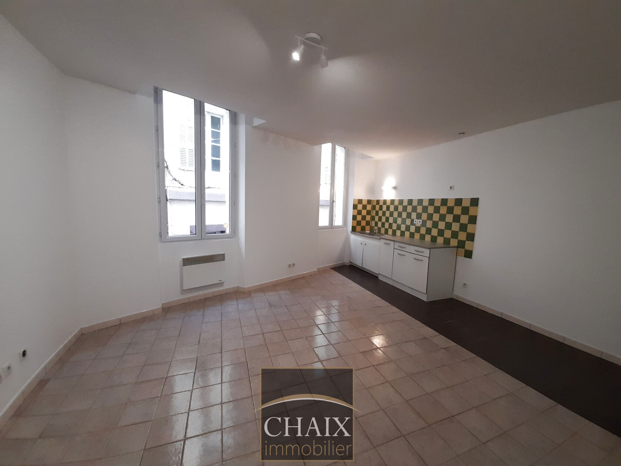 Appartement 1 pièces  à louer Aubagne 13400