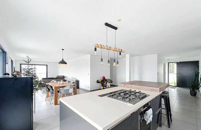 Maison Chevigny Saint Sauveur 7 pièce(s) 175 m2 — photo 2