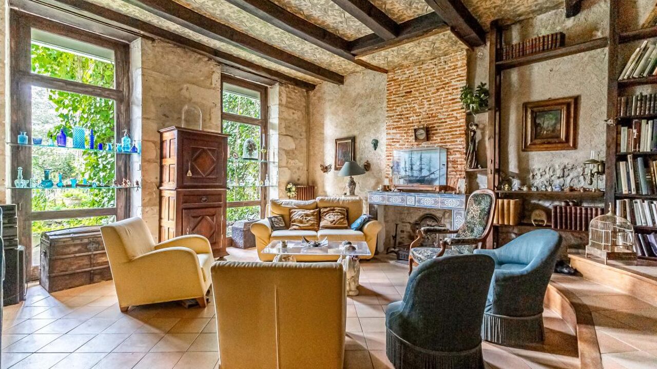 maison 6 pièces 174 m2 à vendre à La Rochelle (17000)