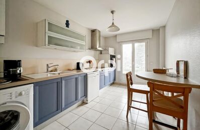 location appartement 1 450 € CC /mois à proximité de Collonges-Au-Mont-d'Or (69660)