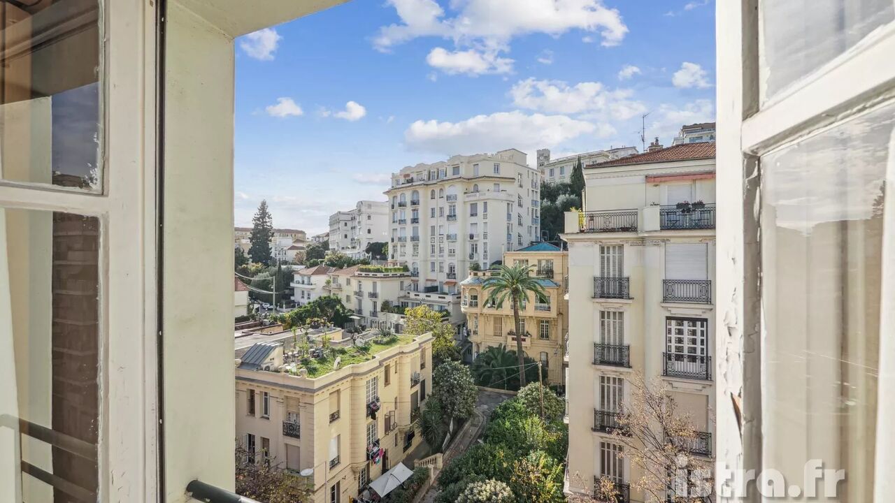 appartement 2 pièces 51 m2 à vendre à Nice (06000)