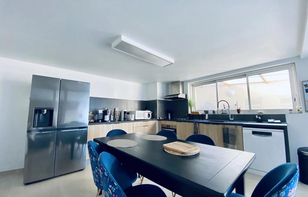 maison 4 pièces 103 m2 à vendre à Saint-Paul (97434)