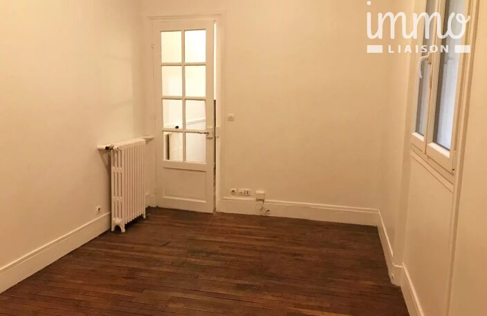 T2 - PARIS XII - 30,60 m² — photo 2