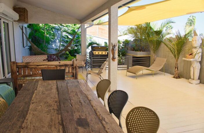 A LOUER_ Villa T6 Meublée avec piscine_ Saint Gilles les Bains — photo 2