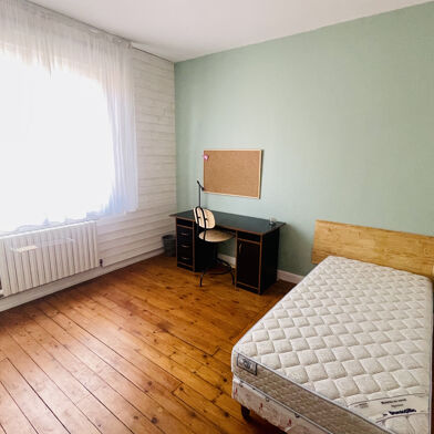 Appartement 1 pièces 390 €