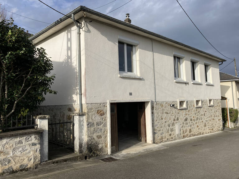 Maison type 4 avec jardin et sous-sol. — photo 1