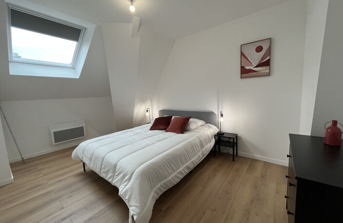 T2 - 50m2 - Meublé - Place René Goblet — photo 2