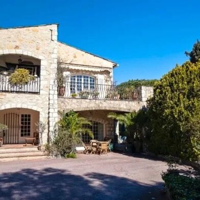 Appartement 6 pièces 775000 €