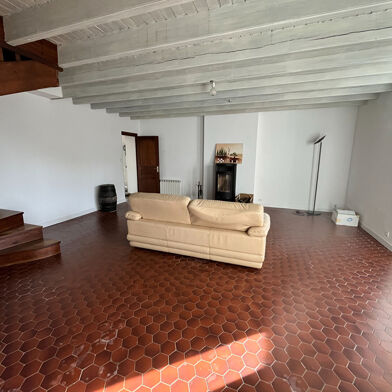 Maison 6 pièces 286000 €