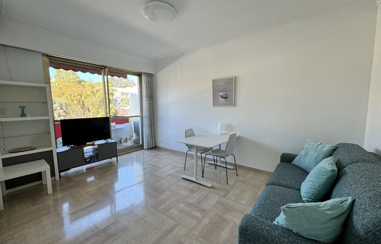 appartement 2 pièces 48 m2 à vendre à Nice (06200)