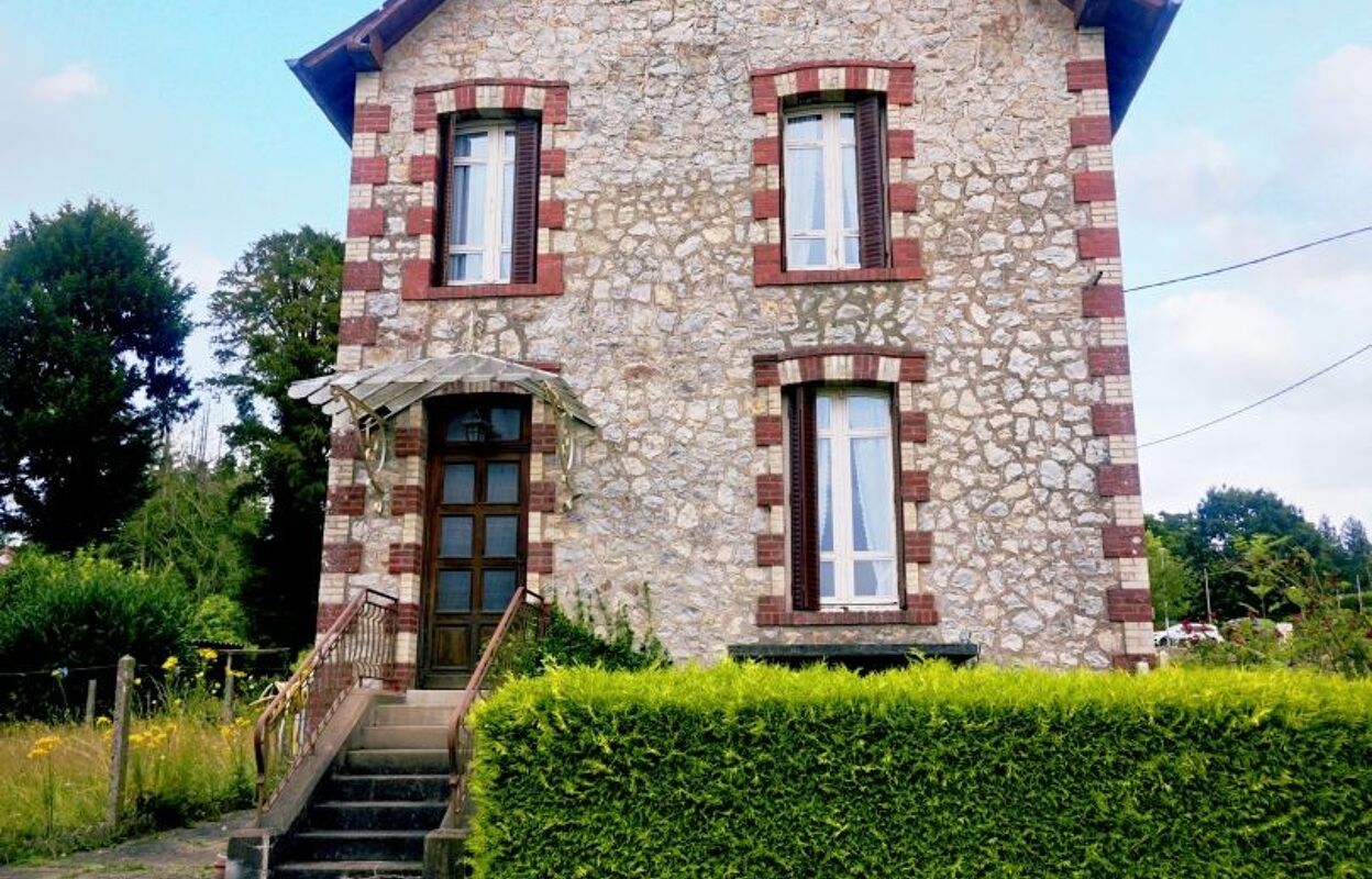 maison 4 pièces 144 m2 à vendre à Bagnoles-de-l'Orne (61140)