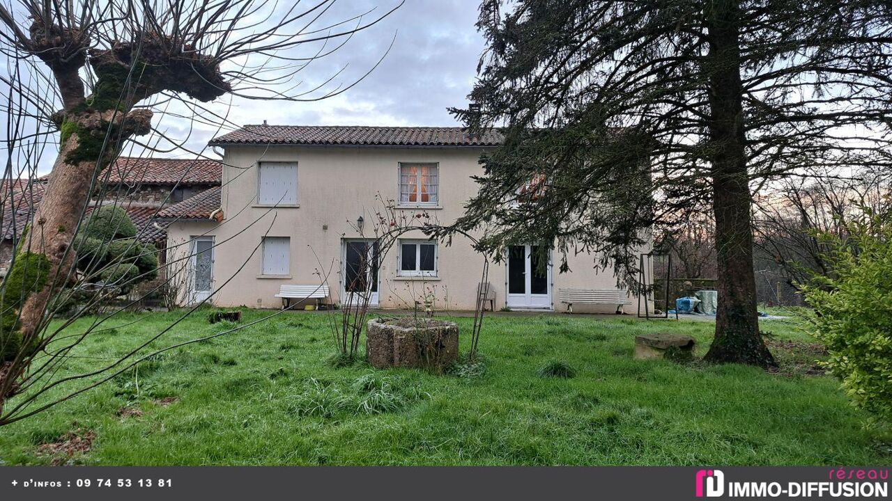 maison 6 pièces 175 m2 à vendre à Vouhé (79310)