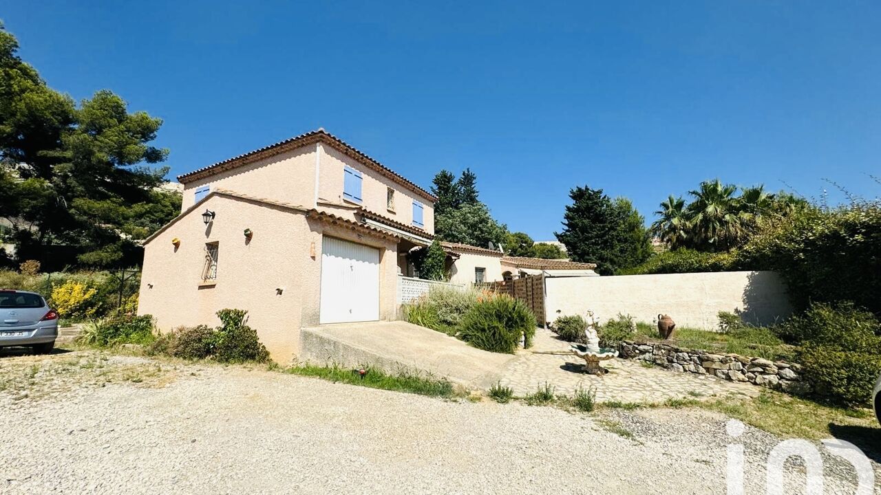 maison 7 pièces 197 m2 à vendre à Rognac (13340)