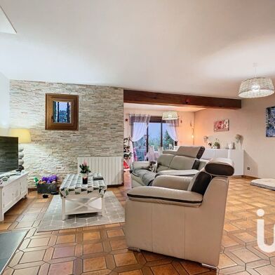 Maison 8 pièces 599000 €