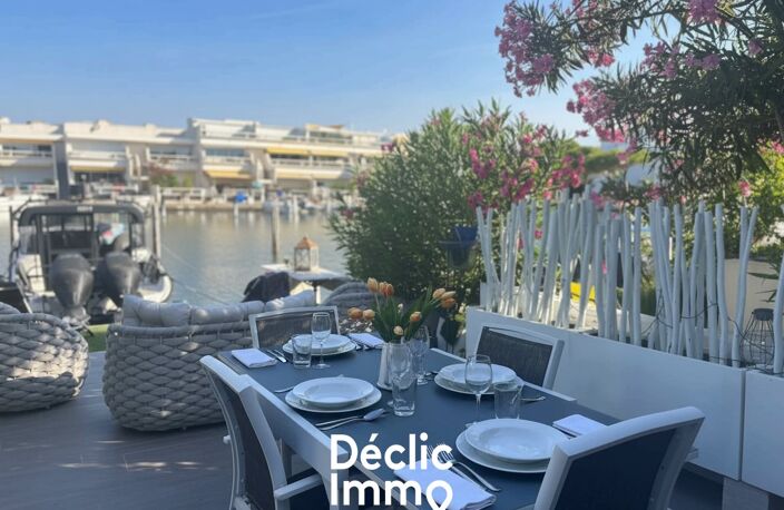 MARINA TRIPLEX avec appontement privé  — photo 2