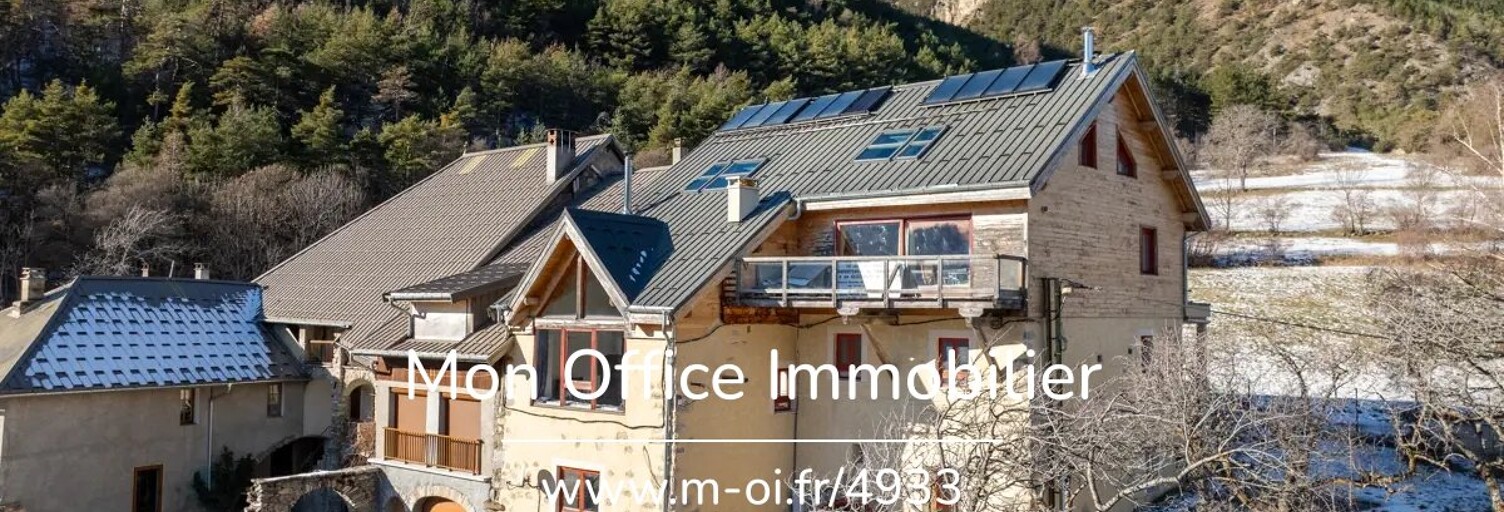 Divers 14 Pièces 499 m² à vendre à Réotier (05600)