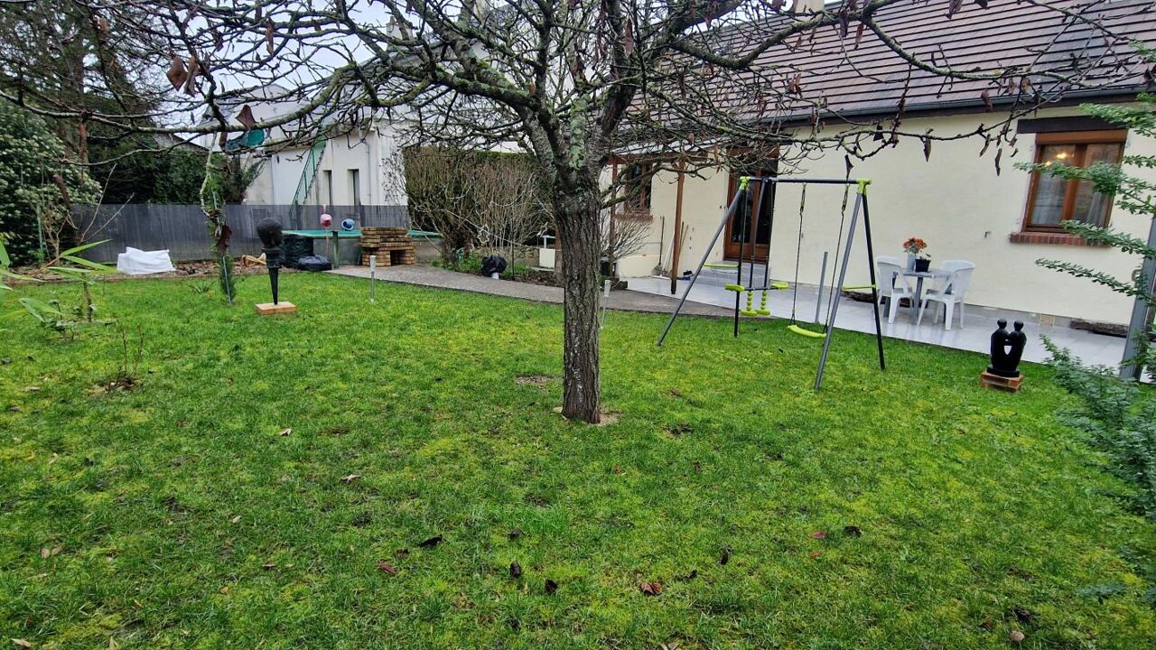 maison 4 pièces 91 m2 à vendre à La Chapelle-Saint-Mesmin (45380)