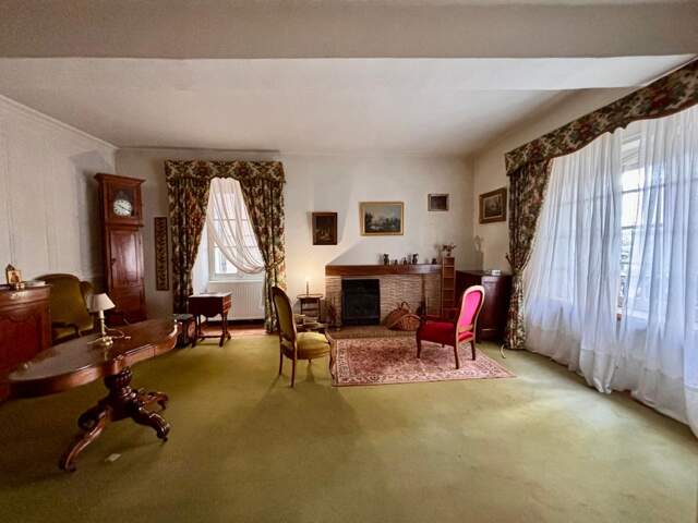 Maison À Vendre — photo du bien