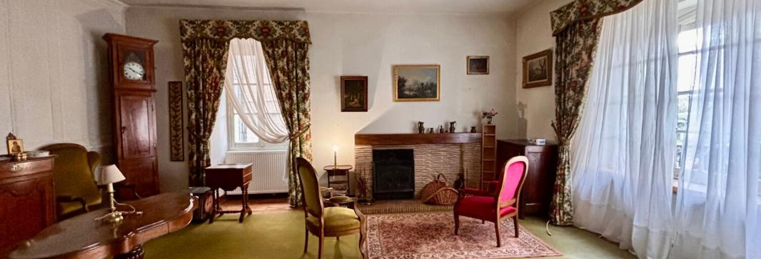 Maison 8 Pièces 222 m² à vendre à Montmorillon (86500)