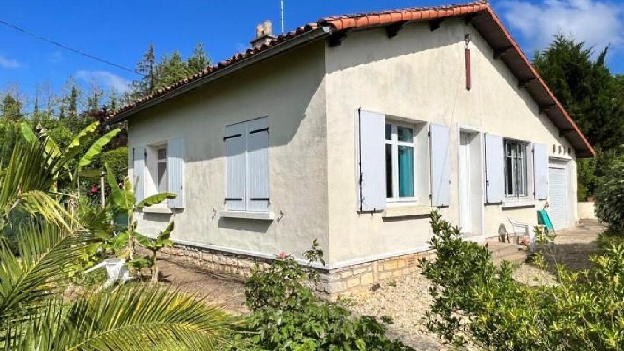 maison 4 pièces 74 m2 à vendre à Ruffec (16700)