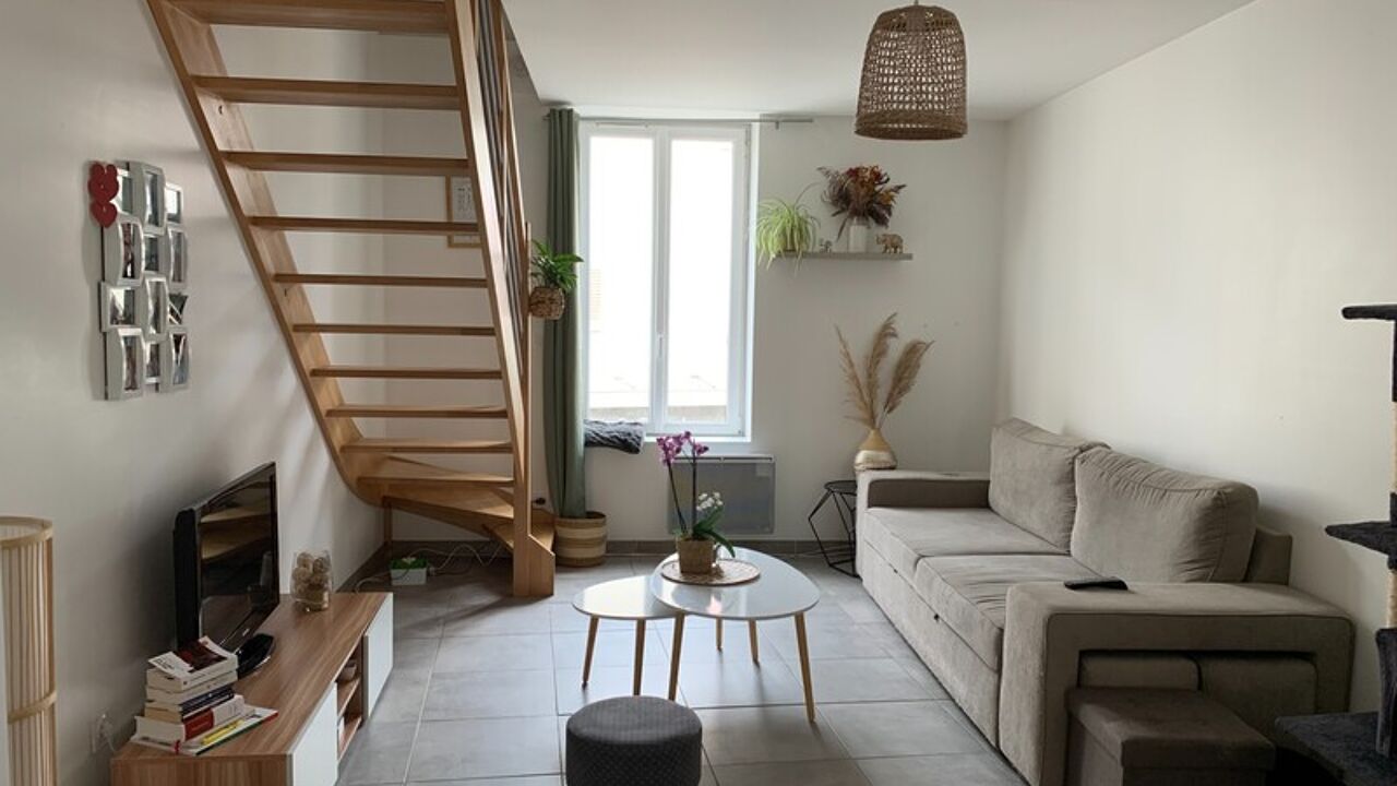 appartement 3 pièces 53 m2 à louer à Saint-Donat-sur-l'Herbasse (26260)