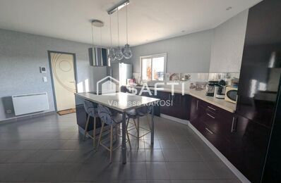 vente maison 243 000 € à proximité de La Croix-Comtesse (17330)