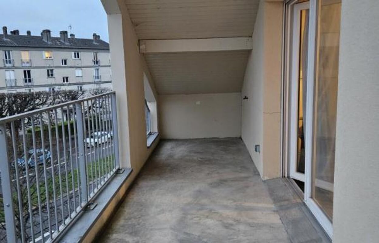 appartement 4 pièces 100 m2 à louer à Melun (77000)