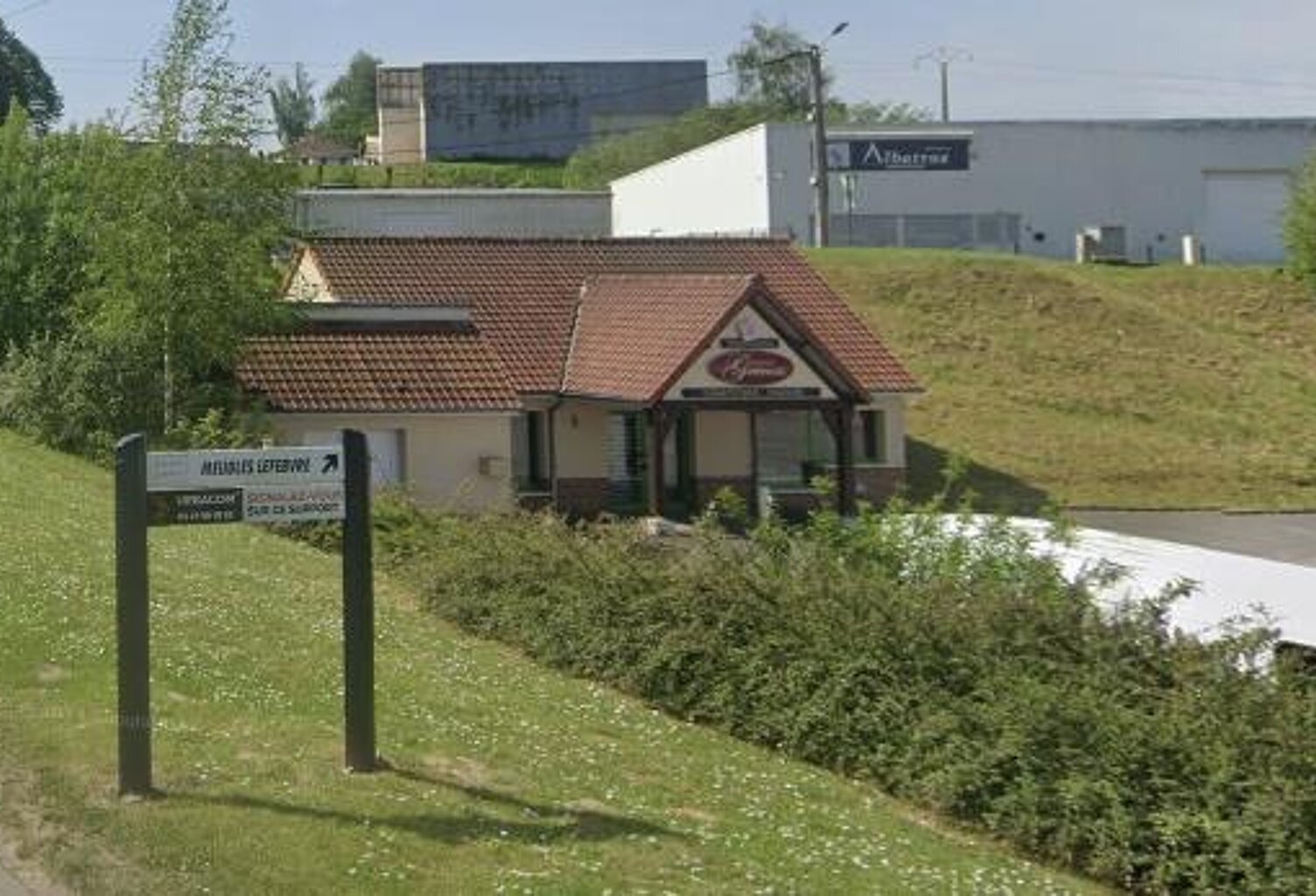 Vente commerce 3 pièces 130 m² Marconnelle (62140) — photo 1