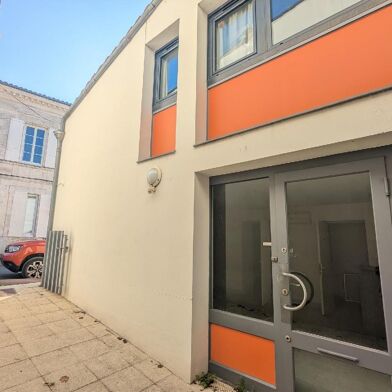 Immeuble  222600 €