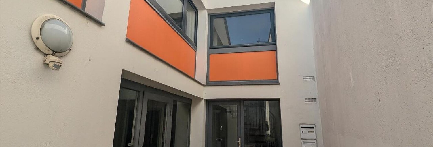 Immeuble  155 m² à vendre à Cognac (16100)