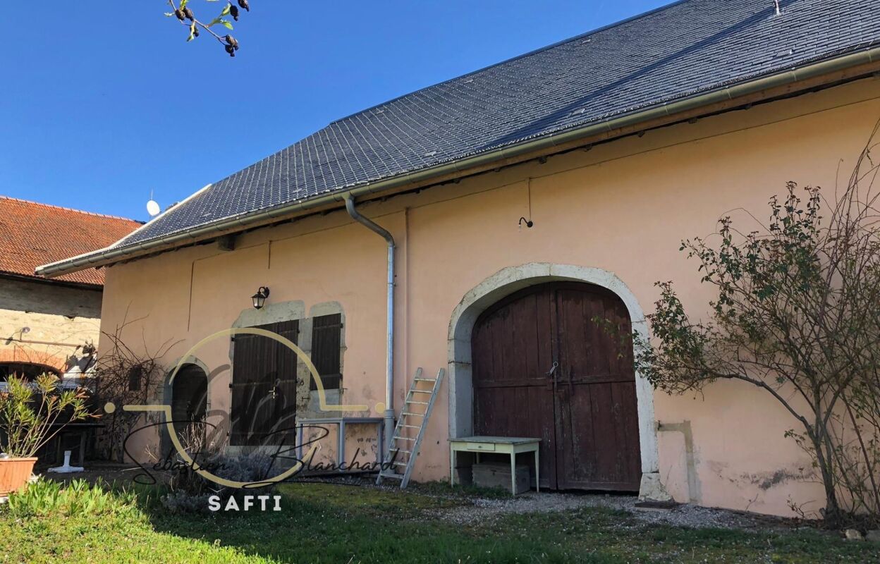 maison 5 pièces 140 m2 à vendre à Rumilly (74150)