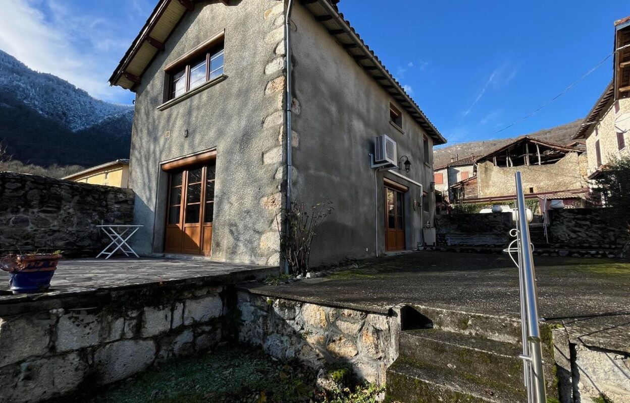 maison 5 pièces 140 m2 à vendre à Moncaup (31160)