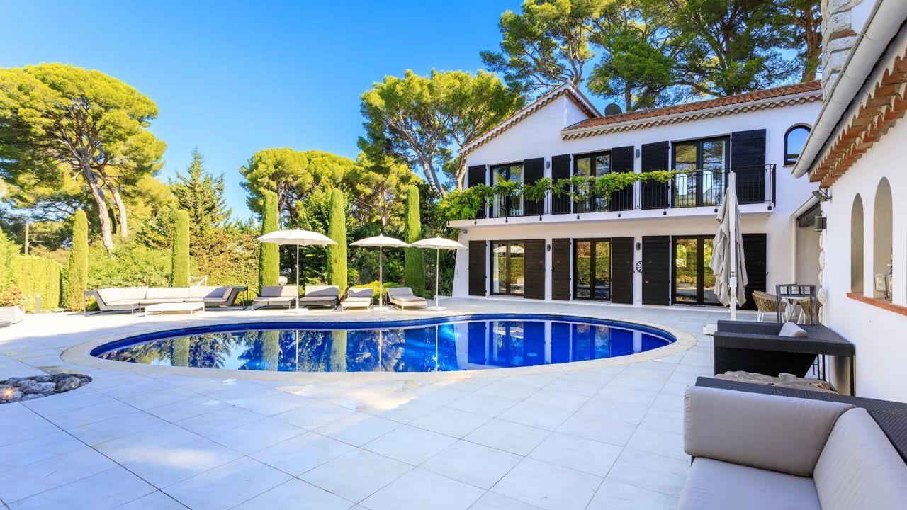 maison 6 pièces 208 m2 à vendre à Antibes (06600)