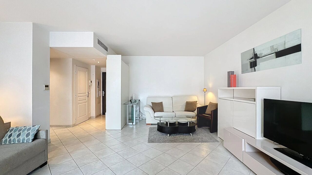 appartement 2 pièces 57 m2 à vendre à Cannes (06400)