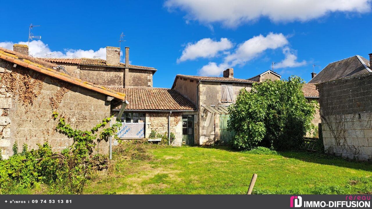 immeuble  pièces 258 m2 à vendre à Mazières-en-Gâtine (79310)