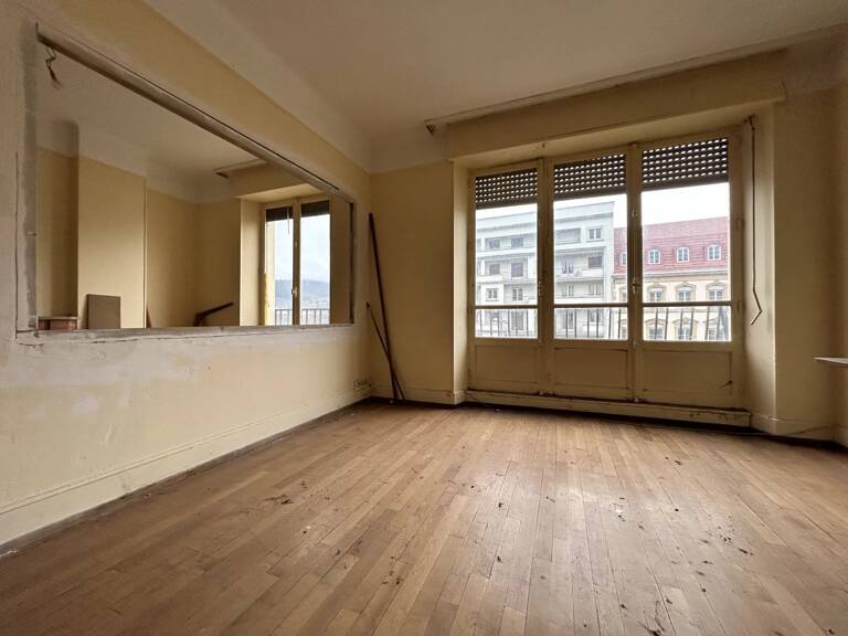 Appartement à rénover au cœur de ville de ST DIE — photo 1