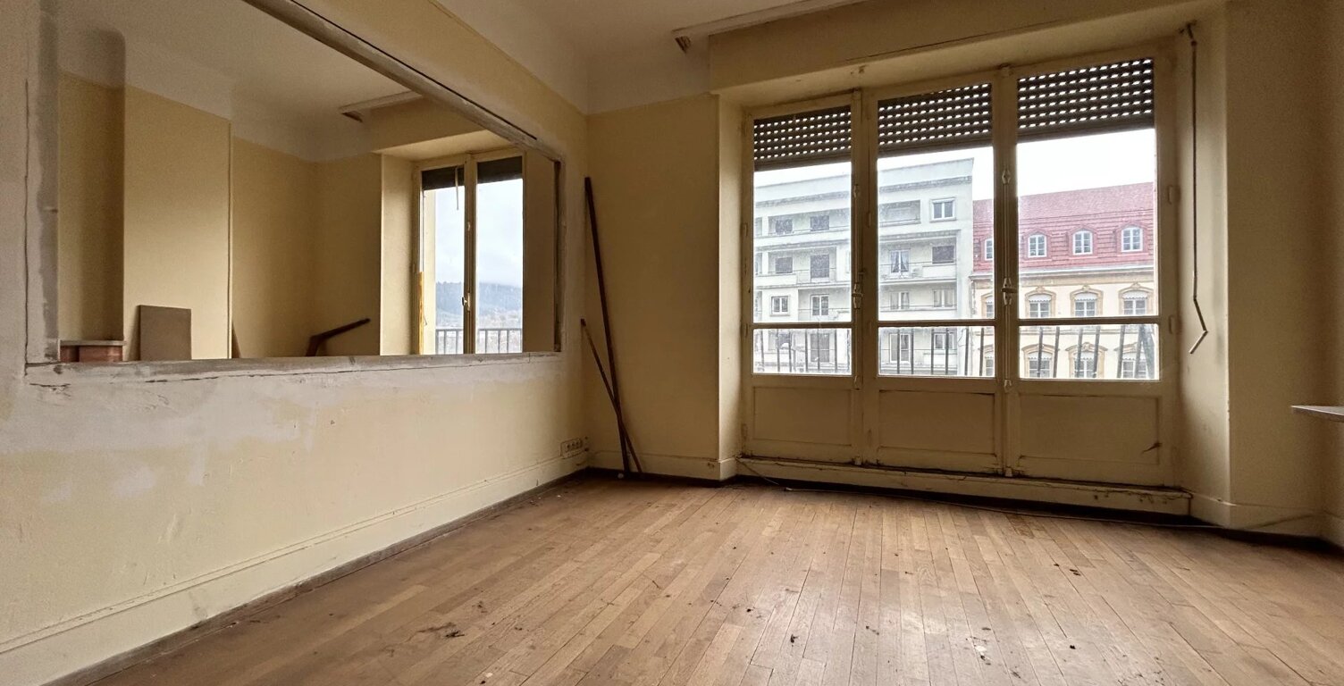 Appartement à rénover au cœur de ville de ST DIE — photo 1